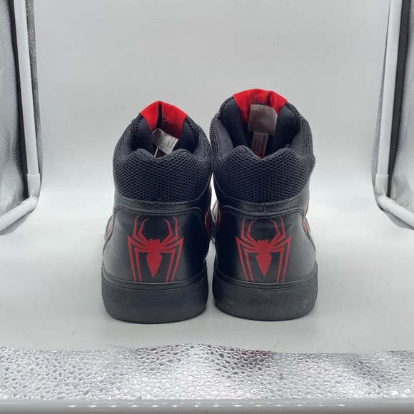 MARVEL SPIDER-MAN BLACK & RED SNEAKERS SIZE 8 - Picture 4 of 9